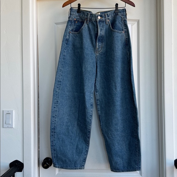 Etica Cassel Ultra High Barrel jeans size 28 - Picture 3 of 13